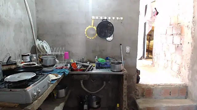 Snapshot of Coral0403 chatting on February 20, 6:24 pm Coral0403 online show from February 20, 6:24 pm