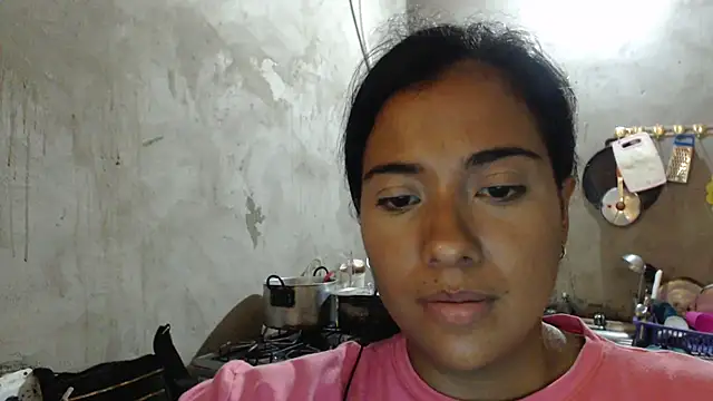 Snapshot of Coral0403 chatting on March 7, 2:15 am Coral0403 online show from March 7, 2:15 am