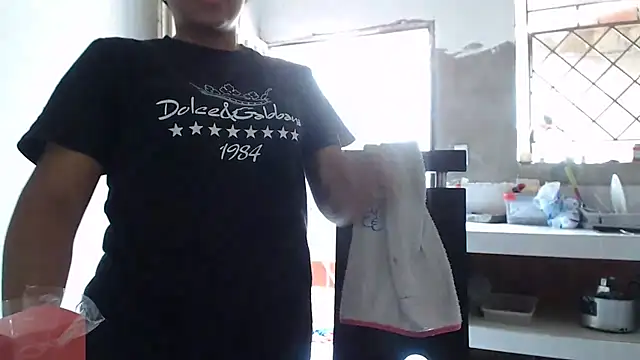 Snapshot of Coral0403 chatting on March 8, 7:20 pm Coral0403 online show from March 8, 7:20 pm