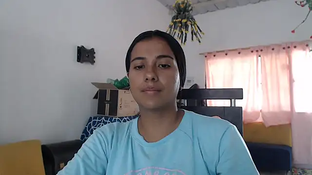 Snapshot of Coral0403 chatting on March 12, 8:10 pm Coral0403 online show from March 12, 8:10 pm