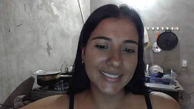 Snapshot of Coral0403 chatting on March 21, 10:39 pm Coral0403 online show from March 21, 10:39 pm