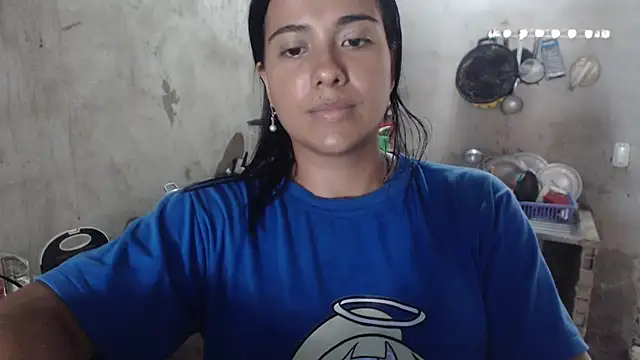 Snapshot of Coral0403 chatting on November 15, 4:58 pm Coral0403 online show from November 15, 4:58 pm