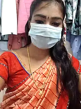 Snapshot of meena_27 chatting on February 1, 4:00 pm meena 27 online show from February 1, 4:00 pm