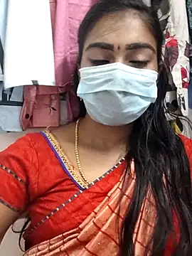 Snapshot of meena_27 chatting on February 1, 7:02 pm meena 27 online show from February 1, 7:02 pm