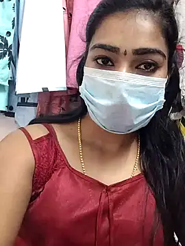 Snapshot of meena_27 chatting on February 2, 8:24 am meena 27 online show from February 2, 8:24 am
