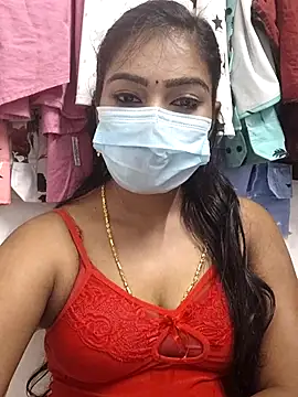Snapshot of meena_27 chatting on February 12, 7:02 pm meena 27 online show from February 12, 7:02 pm