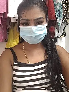 Snapshot of meena_27 chatting on February 13, 10:12 am meena 27 online show from February 13, 10:12 am