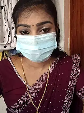 Snapshot of meena_27 chatting on February 15, 5:51 am meena 27 online show from February 15, 5:51 am