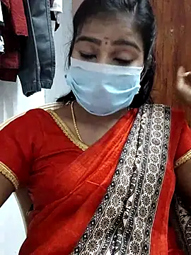 Snapshot of meena_27 chatting on February 19, 7:05 pm meena 27 online show from February 19, 7:05 pm