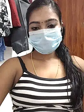 Snapshot of meena_27 chatting on February 21, 6:59 pm meena 27 online show from February 21, 6:59 pm