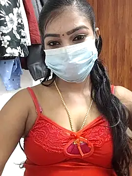 Snapshot of meena_27 chatting on February 22, 3:47 pm meena 27 online show from February 22, 3:47 pm