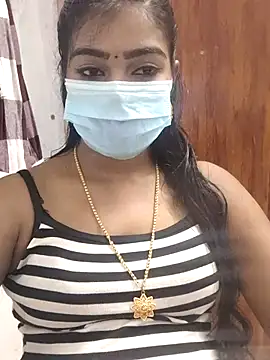 Snapshot of meena_27 chatting on March 3, 4:35 pm meena 27 online show from March 3, 4:35 pm