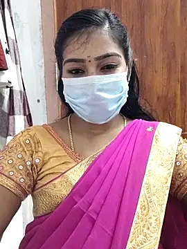 Snapshot of meena_27 chatting on March 11, 7:14 pm meena 27 online show from March 11, 7:14 pm