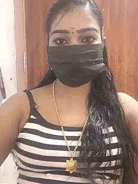 Snapshot of meena_27 chatting on March 18, 6:36 am meena 27 online show from March 18, 6:36 am