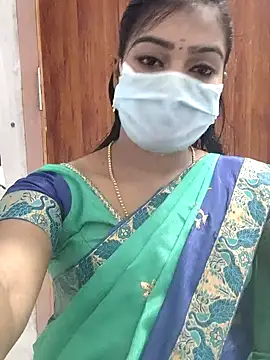 Snapshot of meena_27 chatting on March 20, 4:31 pm meena 27 online show from March 20, 4:31 pm