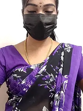 Snapshot of meena_27 chatting on September 11, 6:46 am meena 27 online show from September 11, 6:46 am