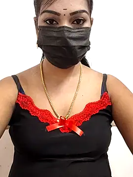 Snapshot of meena_27 chatting on September 18, 8:27 am meena 27 online show from September 18, 8:27 am