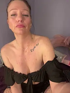 AlessasRoom online show from March 23, 4:00 pm