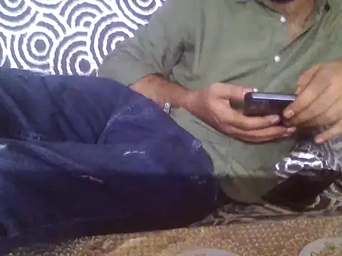 indihotguy online show from July 30, 1:54 pm