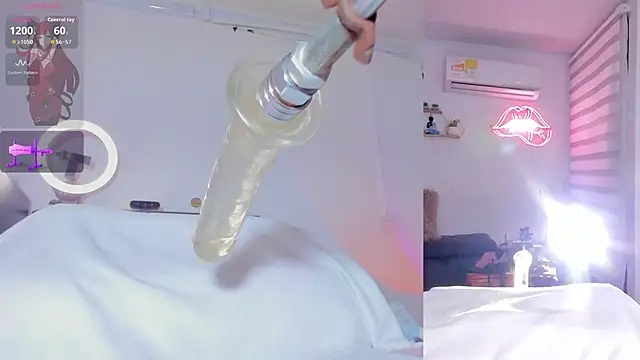 Maria Jones  online show from December 16, 1:43 am