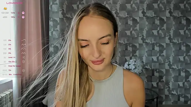 A delina online show from July 18, 10:19 am