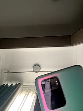 Snapshot of Caicai-a chatting on November 30, 9:02 am Caicai-a online show from November 30, 9:02 am