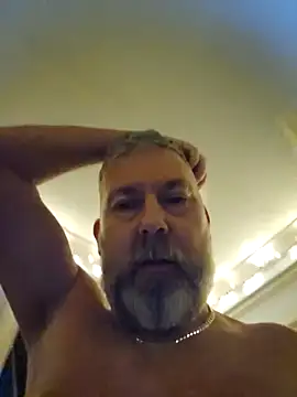 Naked Uk Guy online show from December 25, 11:10 pm