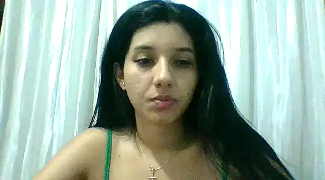 emmariders2 online show from December 29, 4:38 am