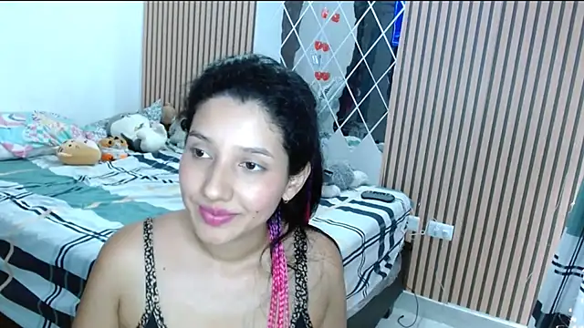 emmariders2 online show from March 7, 3:18 pm