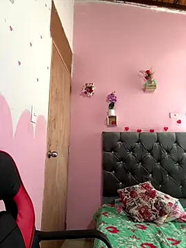 emmariders2 online show from September 23, 2:53 pm