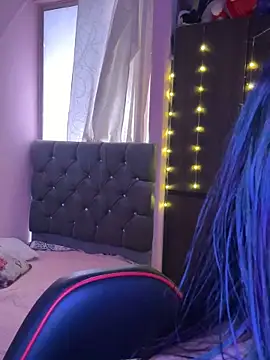 emmariders2 online show from February 18, 1:51 pm