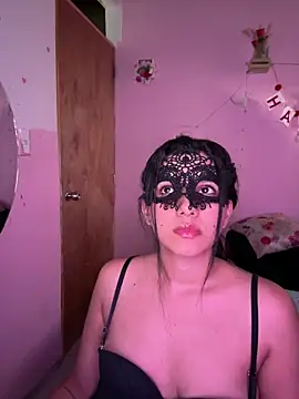 emmariders2 online show from April 13, 8:47 pm