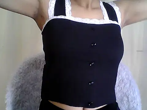 Snapshot of Naughty_Nayra chatting on September 16, 6:42 pm Naughty Nayra online show from September 16, 6:42 pm