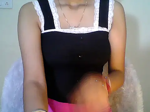 Snapshot of Naughty_Nayra chatting on September 26, 3:05 pm Naughty Nayra online show from September 26, 3:05 pm