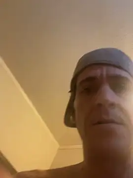 Snapshot of 87Mac87 chatting on December 2, 9:10 pm 87Mac87 online show from December 2, 9:10 pm