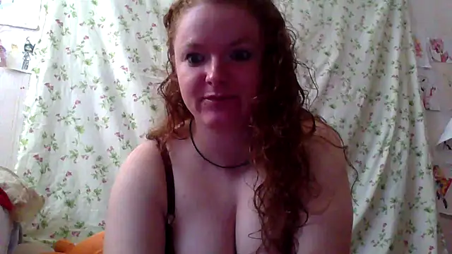 Rae Jeannie online show from April 15, 6:53 am