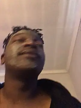 Snapshot of Redfucks333 chatting on September 12, 5:07 am Redfucks333 online show from September 12, 5:07 am