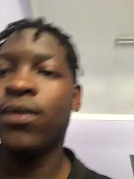 Snapshot of Redfucks333 chatting on September 23, 9:01 am Redfucks333 online show from September 23, 9:01 am