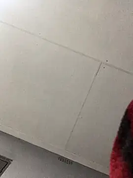 Snapshot of Redfucks333 chatting on October 26, 3:12 am Redfucks333 online show from October 26, 3:12 am