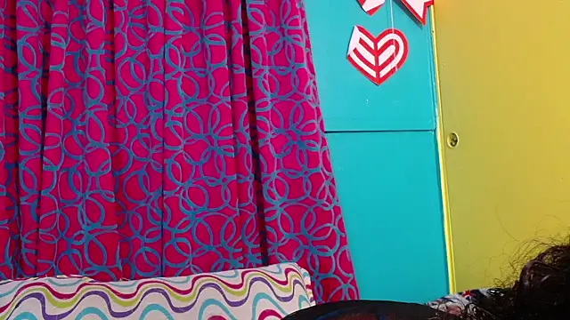 Snapshot of valerie_mase chatting on November 26, 9:27 pm valerie mase online show from November 26, 9:27 pm