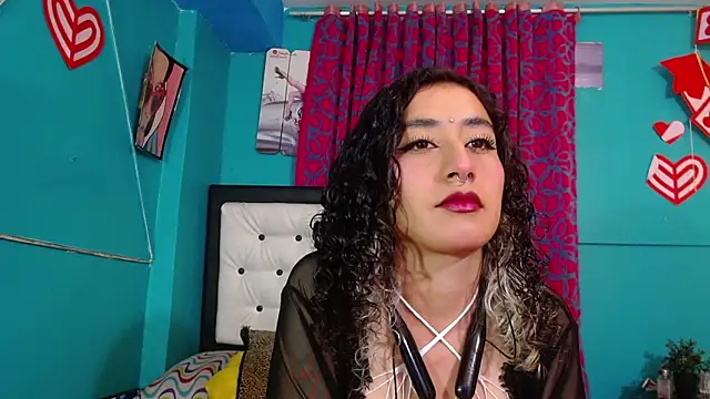 Snapshot of valerie_mase chatting on January 5, 8:12 pm valerie mase online show from January 5, 8:12 pm