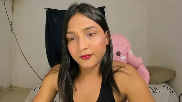 Snapshot of Miss_noah18 chatting on November 4, 9:14 pm Miss noah18 online show from November 4, 9:14 pm