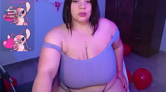 Snapshot of violeta_candyy_ chatting on February 11, 2:25 am violeta candyy  online show from February 11, 2:25 am