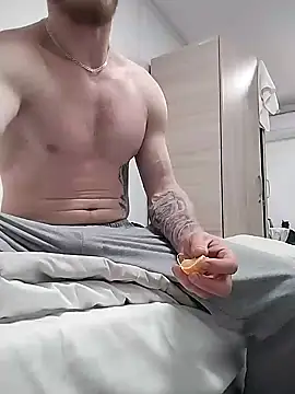 Snapshot of parasexucat chatting on January 6, 3:42 am parasexucat online show from January 6, 3:42 am