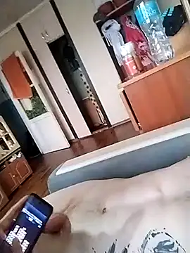 Snapshot of parasexucat chatting on February 23, 12:16 pm parasexucat online show from February 23, 12:16 pm