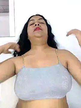 Brendabluee online show from February 23, 4:57 pm