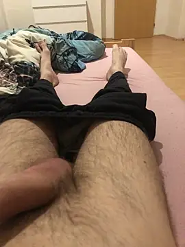 Snapshot of tomasek28 chatting on January 7, 6:03 pm tomasek28 online show from January 7, 6:03 pm