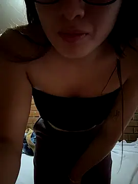 Snapshot of lunagonzales_lima_2007 chatting on September 27, 2:16 am lunagonzales lima 2007 online show from September 27, 2:16 am