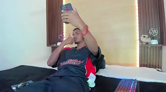 Evans777  online show from January 9, 6:04 pm