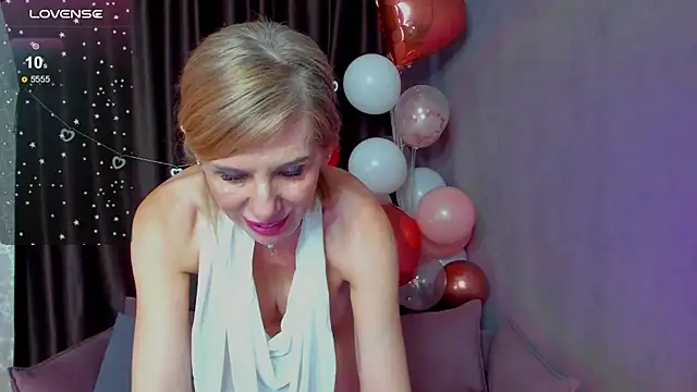 Lina Bennet online show from February 14, 7:49 am